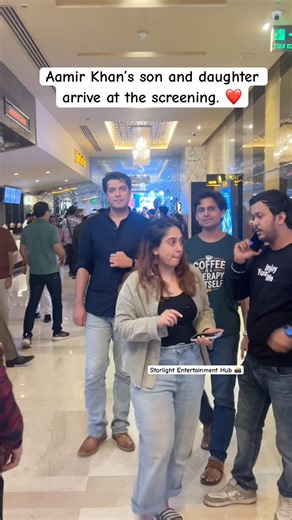 Aamir Khan’s son and daughter arrive at the screening #aamirkhan #bollywood