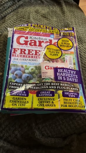 Gardening mags!!! So many free seeds I had to have them all 🫣 #gardenersworld #ameteurgarden #nottingham #plants #gardening #inspiration #fyp #horticulture #allotment #cottagegarden #english #floristry #fruit #seeds #magazine #homestead #healthyliving @BBC Gardeners' World Magazine