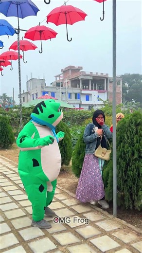 Frog funny dance 😅 #funny #reels #trending #viral #shorts #viralvideo #india