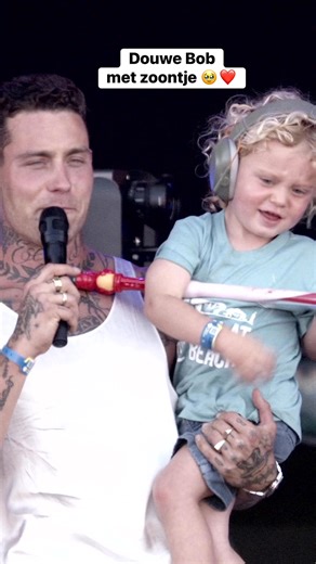 1.1M views · 14K reactions | Smelt 凉❤️ #cas #concertatsea #NPORadio2 | NPO Radio 2 | Facebook