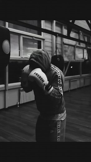 Boxing Techniques and Styles: A Guide for Enthusiasts