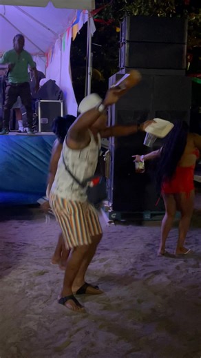 Triple K @ Stranded @ the Beach | EmoNews