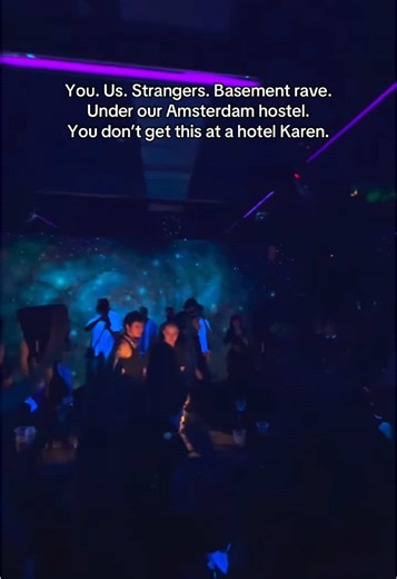 So much more than a bunk. 🤌🏻 #hostelevents #hostellife #amsterdamhostels #amsterdamhostel #amsterdamsolotravelling