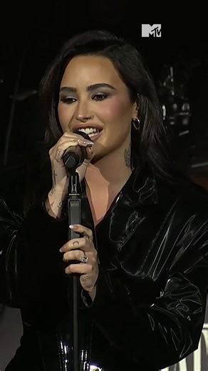 La hermosa y larga relación que ha tenido Demi Lovato con Jutes está para enmarcar. 🫶 #MTVCelebsLA #DemiLovato | MTVLA