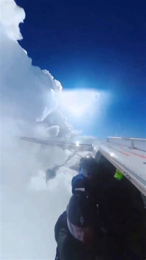 Jumping Into a Cloud – What Does It Feel Like? #skydiving #skydivingfact