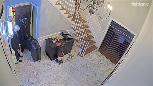 This is what happens every time Bashir is targeted; he doesn't let it phase him and then retaliates with magnitude. His faith guides him. He hasn't lost once when targeted. I would LIKE to see someone else get targeted, b/c sadly we haven't seen how they'd react. #fishtanklive