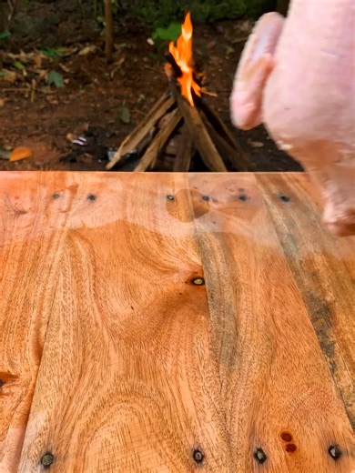 Al Faham Chicken with Garlic Sauce: A Street Food Delight