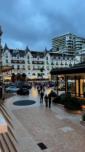 ☀️ Wishing you a beautiful weekend – with an exclusive view from the Casino de Montecarlo in the heart of Monte-Carlo, Monaco 🇲🇨✨ Experience the elegance of the endless summer with Monaco-Life.com! 🌟 Want to be part of it? Become a Member or Business Partner of Monaco-Life.com and enjoy: ✅ Premium visibility ✅ Exclusive benefits & VIP access ✅ Strong connections in Monaco’s luxury network 📩 DM us now – many special offers are waiting for you! #Monaco #MonteCarlo #MonacoLife #PlaceDuCasino #C