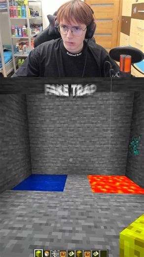 Klproza on Instagram: "Posting Minecraft Videos Until I Fall In Love Part 280?!💗😍 #minecraft #minecraftclips #minecraftmemes #minecraftbuilds #gaming #klproza"