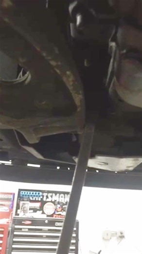 This One’s Telling Us to Replace It #automobile #mechanic