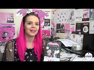 Harriet Muncaster reads from Isadora Moon Makes Winter Magic | Oxford Owl