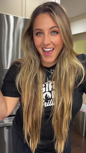 159K views · 5.1K reactions | When it comes to appetizers, this Cajun caviar dip is always a hit! And the best part? It only takes a few minutes to make!️ A family favorite! #appetizers #reelsvideo #recipes #recipevideo #recipeoftheday #easyrecipes #easydips #recipe #recipeshare #recipeideas H-E-B Tony Chachere's Tabasco Wheat Thins Blue Plate Mayonnaise Crystal Hot Sauce | Girl Gone Grilling | Facebook