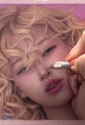 Toxic Drawing of Rosé: A Unique K-Pop Art