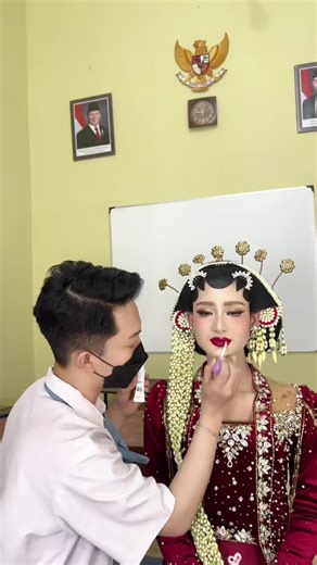 Tutorial Make Up Pengantin Jawa yang Memukau