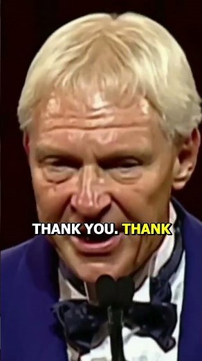 Bobby Heenan honoring Gorilla Monsoon at the 2004 WWE Hall of Fame