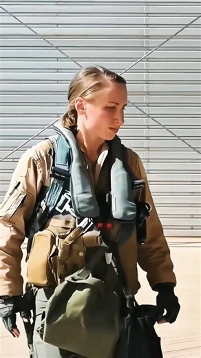 U.S. Female F-16 Pilot Takes Off Powerfully #womenpilot #airforce #military #usa #aviation #army #yt