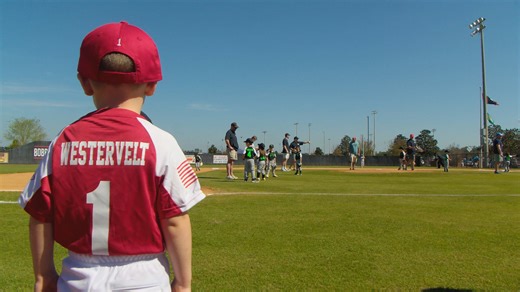 Tatum Park welcomes hundreds of kids for Hattiesburg Diamond Youth Baseball opener