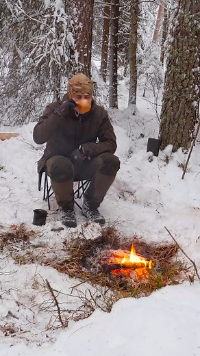 Feeling THIRSTY Have a cup of CHAGA TEA! #bushcraft #solobushcraft #camp #camping #nature #naturelovers #survival #discover #adventure #outdoors | Bushcraft Share
