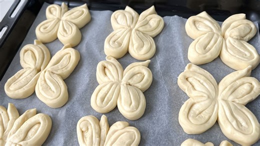The bun recipe from Spain that changes how you bake forever