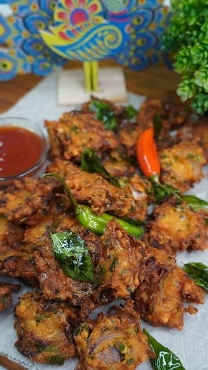 223K views · 3K reactions | Bread Pakoda #pakoda #breadpakoda | Food Code | Facebook