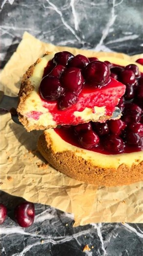 Cherry Cheesecake #cheesecake #creamcheeserecipe #dessertrecipe #homemadedessert #cherries