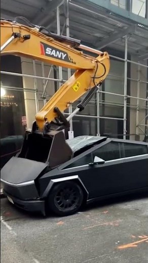 Tesla Smashing Becomes Latest Viral Phenomenon