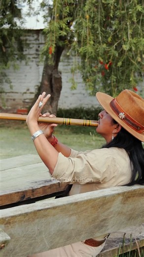 Native Music from Ecuador🇪🇨 on Instagram: "💪Braveheart - The music of the most beautiful flute ❤️"