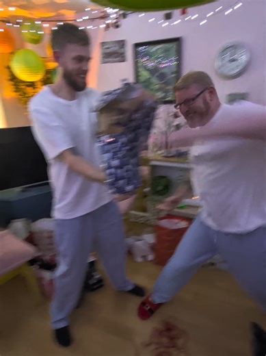 Christmas Piñata Party Ideas for Families