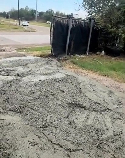 Homemade CONCRETE TOOLS ⚒️ ITS A DIY#construction #westcoastcustomconcrete #diyconcrete #concretemess #powerbuggy | West Coast Customconcrete99