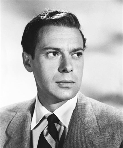 Ross Elliott | Actor