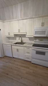 🏡 55 Carmarthen Street – Unit 1 📍 Uptown Saint John Steps from parks, restaurants, shops, and everything Uptown has to offer! ✨ UNIT AMENITIES: 🛏️ 2 Bedrooms 🛁 1 Bathroom 🍽️ Dishwasher 🧱 Exposed brick 🔥 Decorative fireplace 🍳 Fridge & stove 🧺 Laundry in building 💰 Rent: $1,400 Utilities 📆 Available: Immediately 🐾 Pets: Case-by-Case 📝 1-Year Lease 🎥 Virtual Tour: 👉 https://my.matterport.com/show/?m=thPTCLkXrVY 📲 Book a viewing: Call or text Derek at (506) 608-7355 ✈️ Earn AIR MILE