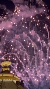 Believe in Holiday Magic Returns to Disneyland! | Chip and Company