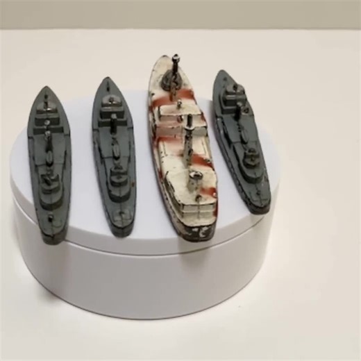 Vintage Tootsietoy WWII Diecast Metal US Navy Battle Ships and Freighter Lot of 4 From 1940s - Etsy