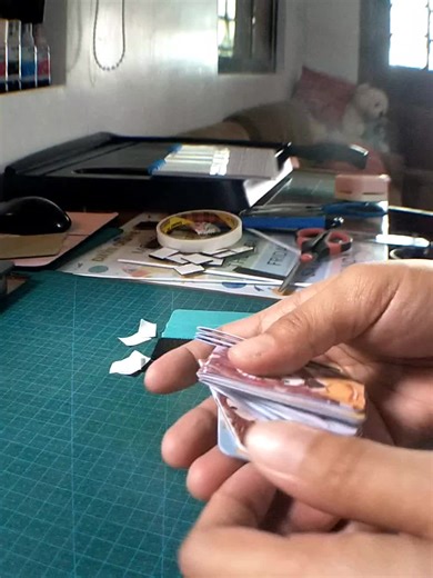 Let's create magnetic bookmarks. #usefulthings #teacherlife #giftideas #paanogumawangmagneticbookmark #magneticbookmarks #bookmark #craftsandprints #DIY #printingservices