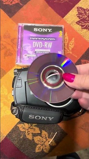 Showing what these DVDs look like Sony 3DMW30R2HC 3-Pack 8cm DVD-RW with Hangtab