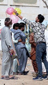 People Helping Poor Man ❤ | Dumb TV