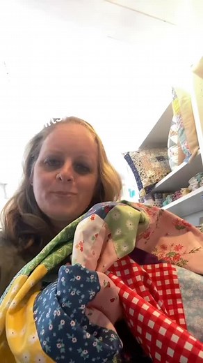 No batting quilts? Summer quilts are just as nice as standard quilts. Make great summer quilts, coverlets & baby blankets. If you have any no batting tips, leave it in the comments below. Happy quilting and Happy Boycotting! #canadianquiltshop #quiltshop #quilting #sewing #boycott | Victory Stitches