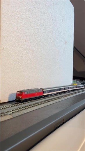 NRW RE10 replacement train as a model 😁 With br218 and TRI n-wagen in #nscale #spurn