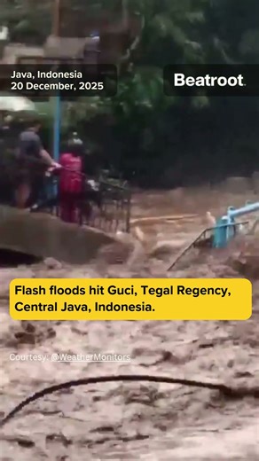 Flash floods hit Guci, Tegal Regency, Central Java and Indonesia #shorts
