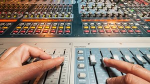 This Video Breaks Down the Basics of Sound Recording, from Sample Rates to Mic Placement