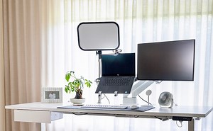 Monitor Arms, Monitor Stands & Screen Mounts - Desky® Australia