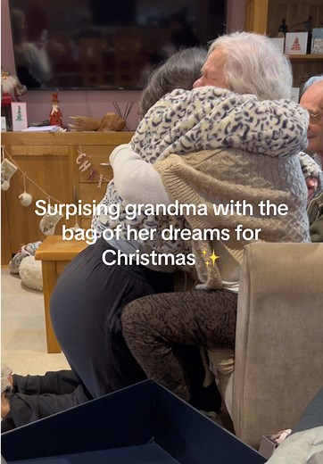 Surprising Grandma with the Bag of Her Dreams for Christmas ✨