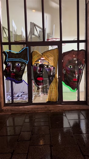 Exploring Artistic Shadows in Sketches