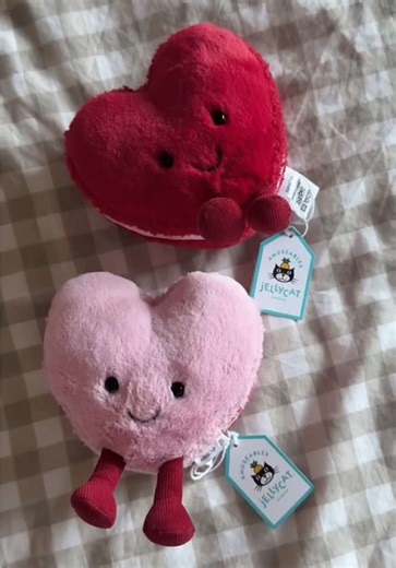 Unboxing New Valentine’s Jellycats Collection