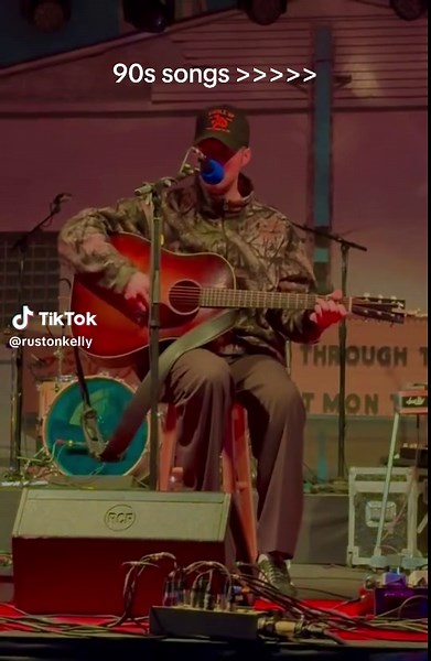 honeslty I’m thankful for the 1990s still #90srock #90s #yallternative