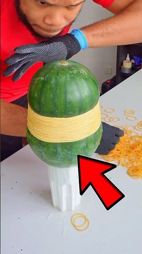Exploding Watermelon with Rubber bands🍉