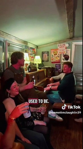 Live Performance of 'Fooled Around and Fell in Love'