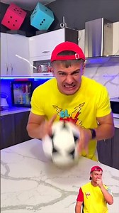 ΠΟΙΟΣ ΕΚΛΕΨΕ ΤΗ ΜΠΛΟΥΖΑ ΤΟΥ RONALDO?