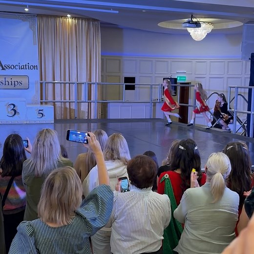 Innova Irish Dance Company on Reels
