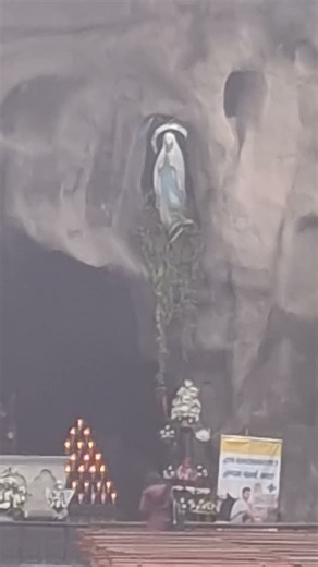 El Chelo de Chile, en la basílica de Lohurdes